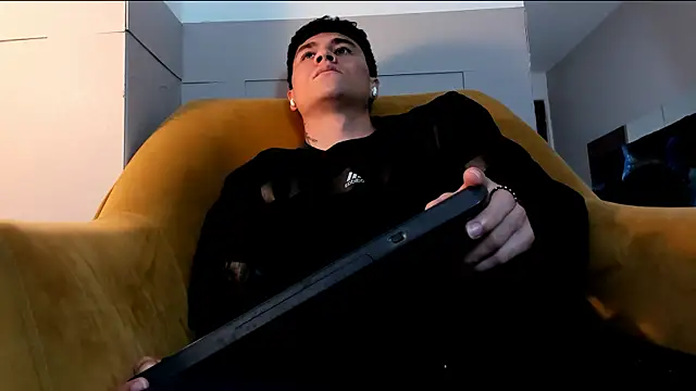 roan birkin online show from 02-24-26, 09:24