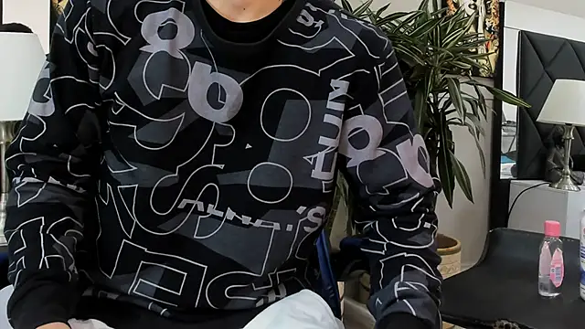 roan birkin online show from 03-29-26, 07:25