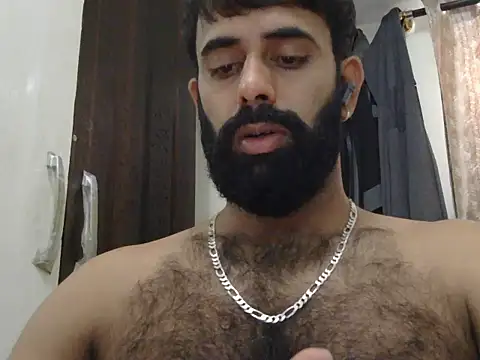 Snapshot of indianhairybull chatting on 07-15-26, 04:29 indianhairybull online show from 07-15-26, 04:29