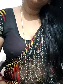 Snapshot of Tamil_Meera12 chatting on 05-03-26, 03:01 Tamil Meera12 online show from 05-03-26, 03:01