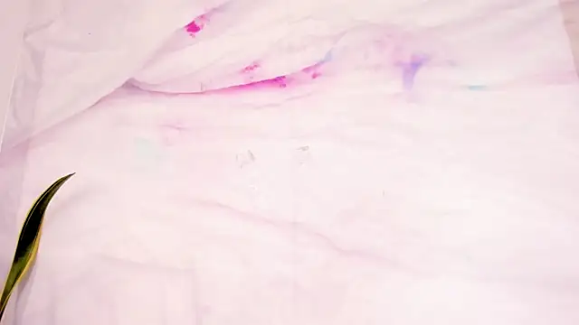 Lia Guzman online show from 02-12-26, 03:01