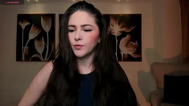 Snapshot of BeccaBaxter chatting on 07-03-26, 12:33 BeccaBaxter online show from 07-03-26, 12:33