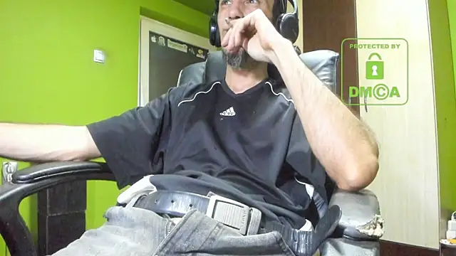 BigCumShoot online show from 12-16-25, 05:34