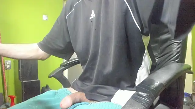 BigCumShoot online show from 04-09-26, 05:51