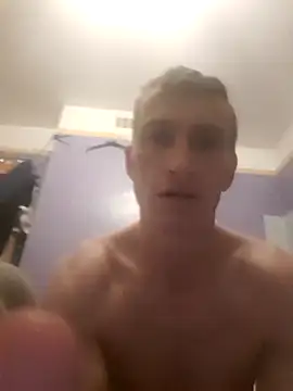 Snapshot of BigKyle2025 chatting on 11-25-25, 10:54 BigKyle2025 online show from 11-25-25, 10:54