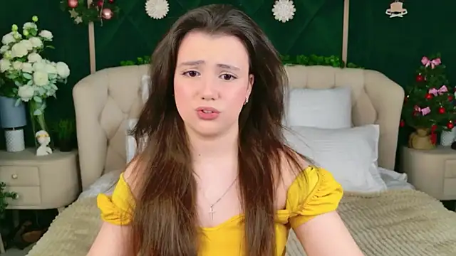 Pauline Heaven online show from 12-22-25, 05:48