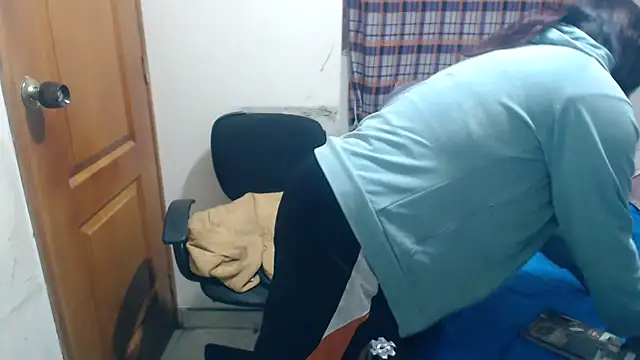 Siblleyx online show from 05-12-26, 10:29
