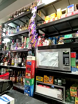 Snapshot of Andrea18_blonde chatting on 10-31-25, 02:40 Andrea18 blonde online show from 10-31-25, 02:40