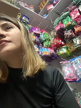 Snapshot of Andrea18_blonde chatting on 02-16-26, 02:13 Andrea18 blonde online show from 02-16-26, 02:13