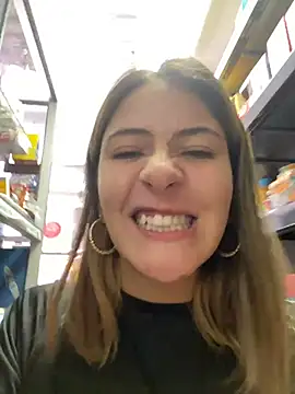 Snapshot of Andrea18_blonde chatting on 02-26-26, 03:44 Andrea18 blonde online show from 02-26-26, 03:44