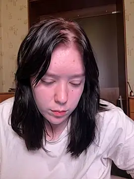 Viesicaa online show from 11-02-25, 05:32