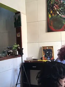 Snapshot of Penygirl chatting on 10-20-25, 06:30 Penygirl online show from 10-20-25, 06:30