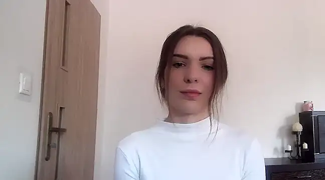 aurora lust online show from 03-18-25, 10:57