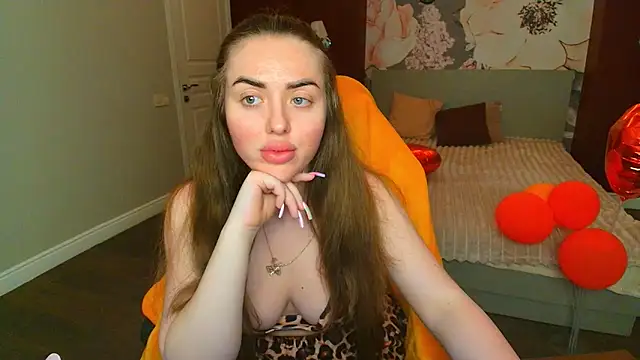 Snapshot of MissisCaty chatting on 06-05-26, 08:25 MissisCaty online show from 06-05-26, 08:25