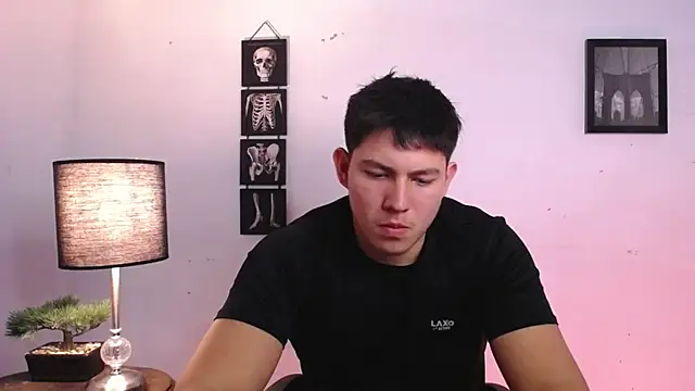 JamesCr  online show from 11-16-25, 12:38