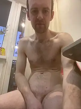 LynnAhNight online show from 03-18-26, 03:20