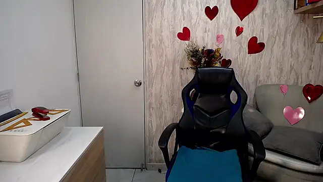 GochitaWild online show from 02-14-26, 08:05