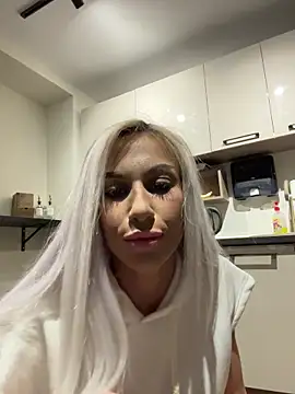 KarlaBart online show from 10-07-25, 08:17