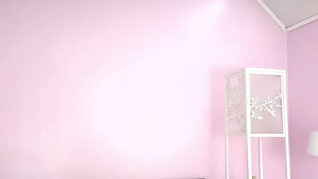 Hiyakasudere online show from 11-15-25, 01:18