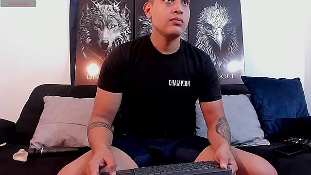 JohanSmith online show from 02-15-25, 02:22