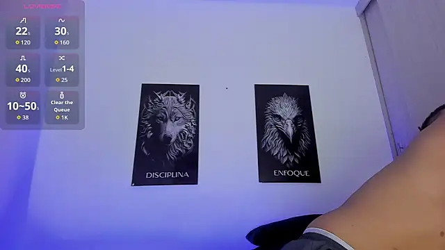 JohanSmith online show from 12-17-25, 03:12