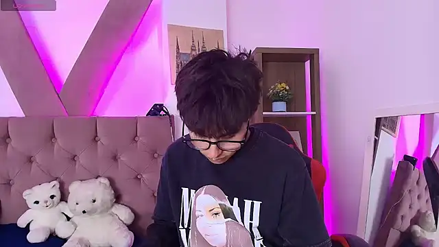 PepperTwink online show from 04-09-26, 03:50