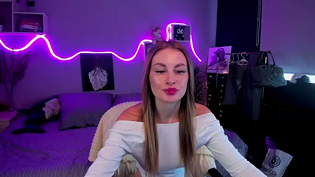 AnitaLamb online show from 02-05-25, 08:54