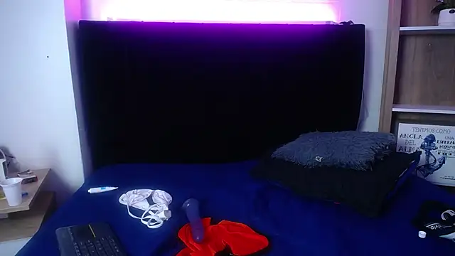 Nikkenyx online show from 03-16-25, 12:34