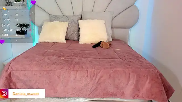 Danielaangelina online show from 02-15-26, 05:26