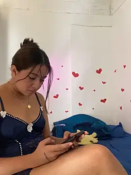 Catalina Durango1 online show from 03-21-25, 08:40