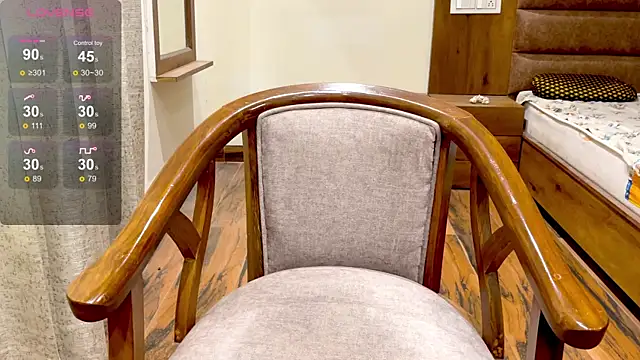 Snapshot of Alisaa-1 chatting on 03-01-25, 04:04 Alisaa-1 online show from 03-01-25, 04:04