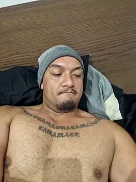 Hbig121 online show from 04-28-26, 01:05