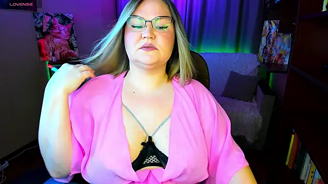 Vivien  wet online show from 01-18-26, 12:58