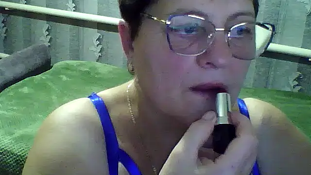 ElzaJewel online show from 10-21-25, 05:24