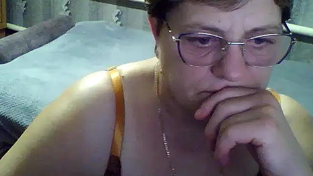 ElzaJewel online show from 11-17-25, 11:10