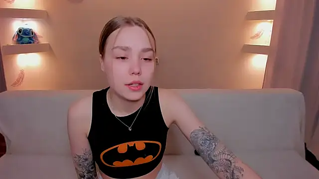 YourMegan online show from 11-18-25, 06:01