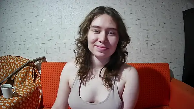 girliemilk online show from 11-30-25, 07:51