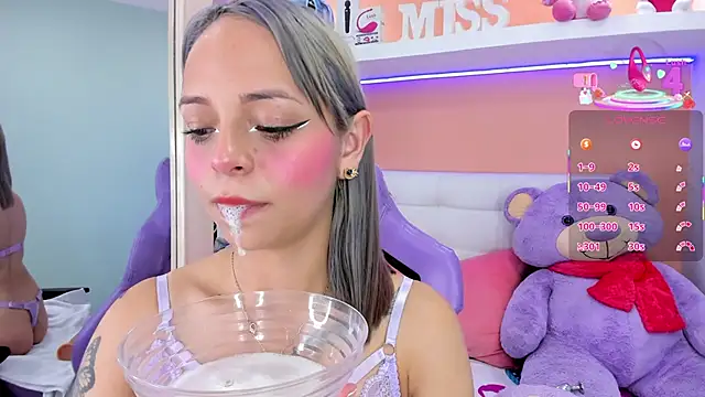 Snapshot of miss__lizeth chatting on 03-03-25, 09:05 miss lizeth online show from 03-03-25, 09:05