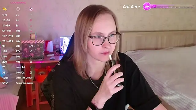 Agatha Mott online show from 02-20-26, 03:58