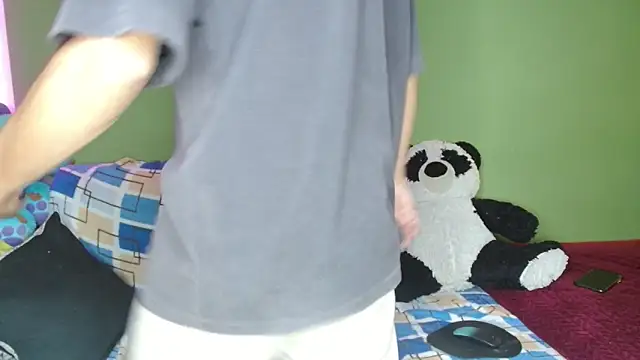 Snapshot of the_murderer chatting on 11-01-25, 03:25 the murderer online show from 11-01-25, 03:25