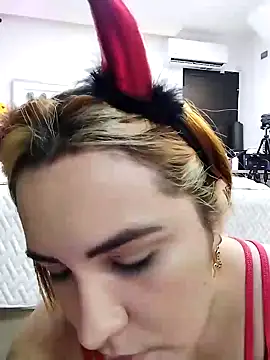 JessyCream online show from 10-30-25, 08:09