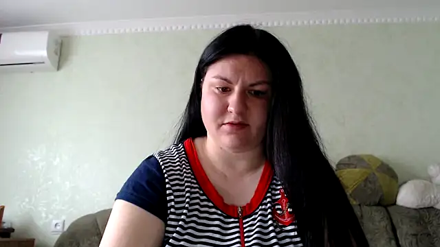 KiraSwee online show from 09-10-25, 08:36