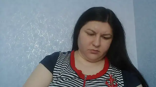 KiraSwee online show from 02-01-26, 01:53