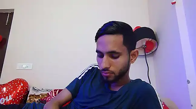 Queen Couple online show from 02-18-25, 09:10