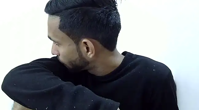 Queen Couple online show from 02-22-25, 05:55