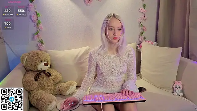 Anadeyaaa online show from 02-17-26, 10:16