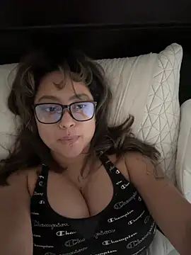 babygirl ak online show from 01-14-26, 07:19