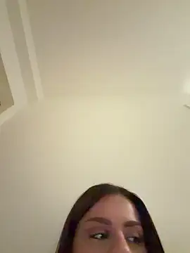 Snapshot of mrsbellanova chatting on 06-29-26, 11:27 mrsbellanova online show from 06-29-26, 11:27