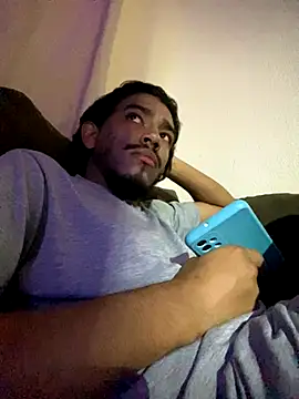 Mineirinho043 online show from 11-09-25, 11:25