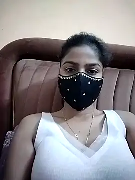 Snapshot of fuungirl38 chatting on 05-10-26, 03:06 fuungirl38 online show from 05-10-26, 03:06